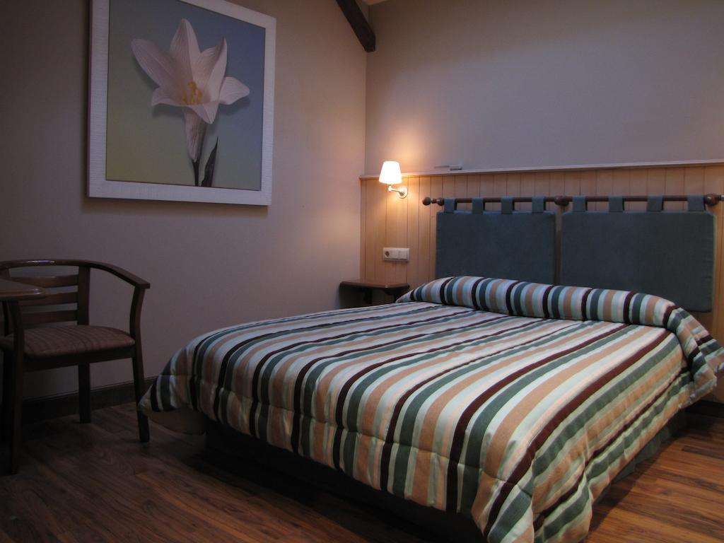 Hostal Beti-Jai Aoiz Phòng bức ảnh